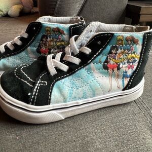 Vans X Sailor Moon Kids High-Tops Size 9